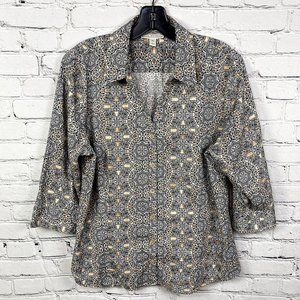 EUC Dana Buchman Button-Down 3/4 Sleeve Top
